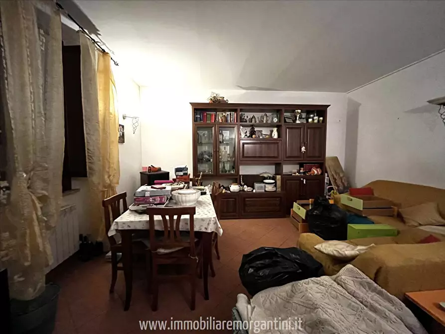 Immagine 3 di Appartamento in vendita  in piazza XXVI giugno a Sarteano