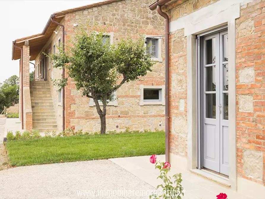 Immagine 3 di Rustico / casale in vendita  a Pienza