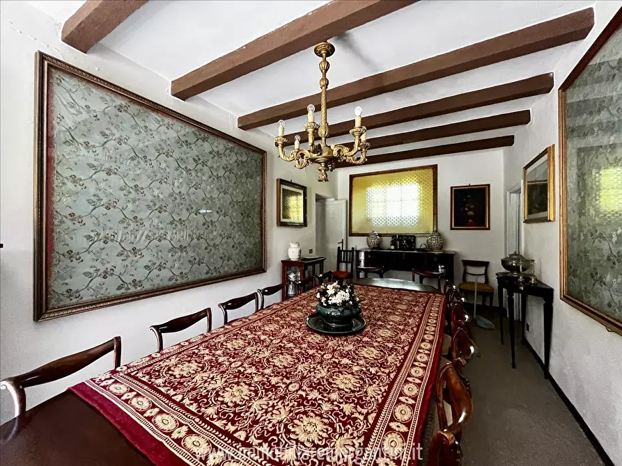 Immagine 4 di Rustico / casale in vendita  a Cetona