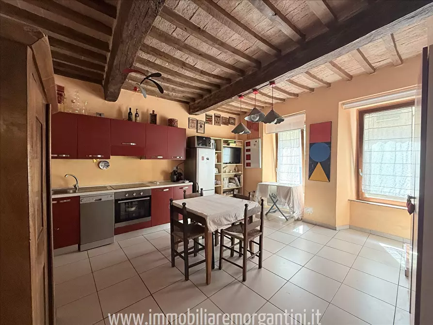 Immagine 2 di Appartamento in vendita  a Sarteano