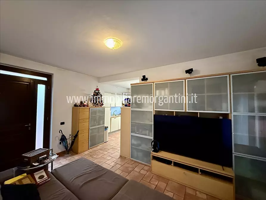 Immagine 10 di Villa in vendita  a Sarteano