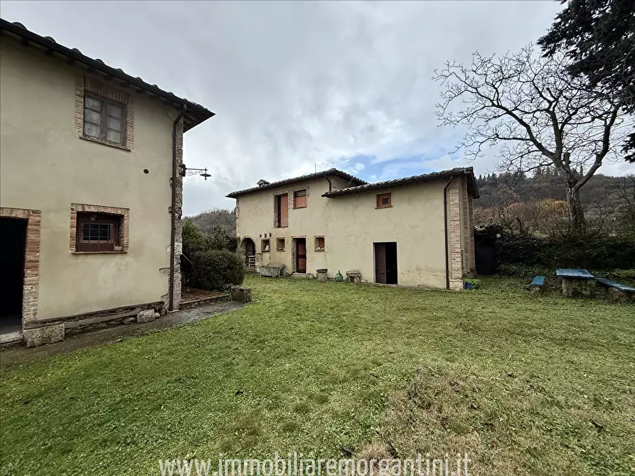 Immagine 1 di Rustico / casale in vendita  a Sarteano