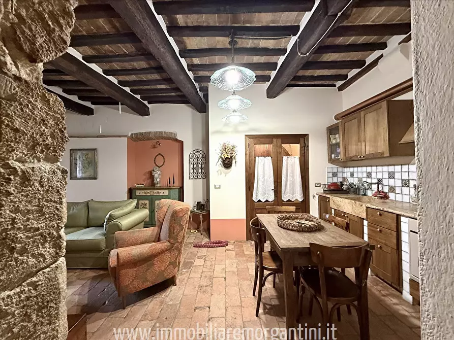 Immagine 4 di Appartamento in vendita  a Sarteano