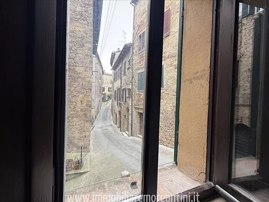 Immagine 9 di Appartamento in vendita  a Sarteano