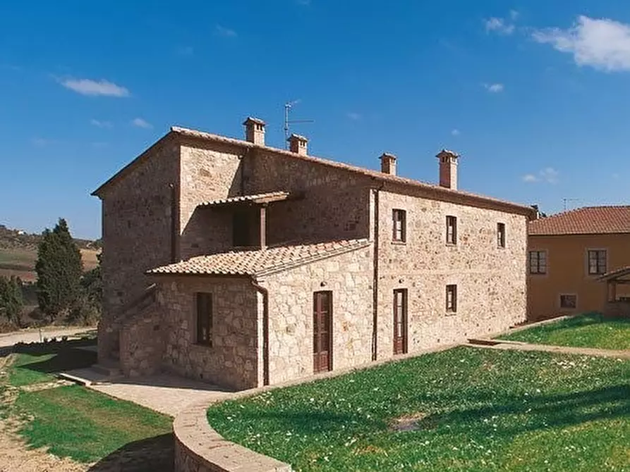 Immagine 1 di Rustico / casale in vendita  a Sarteano