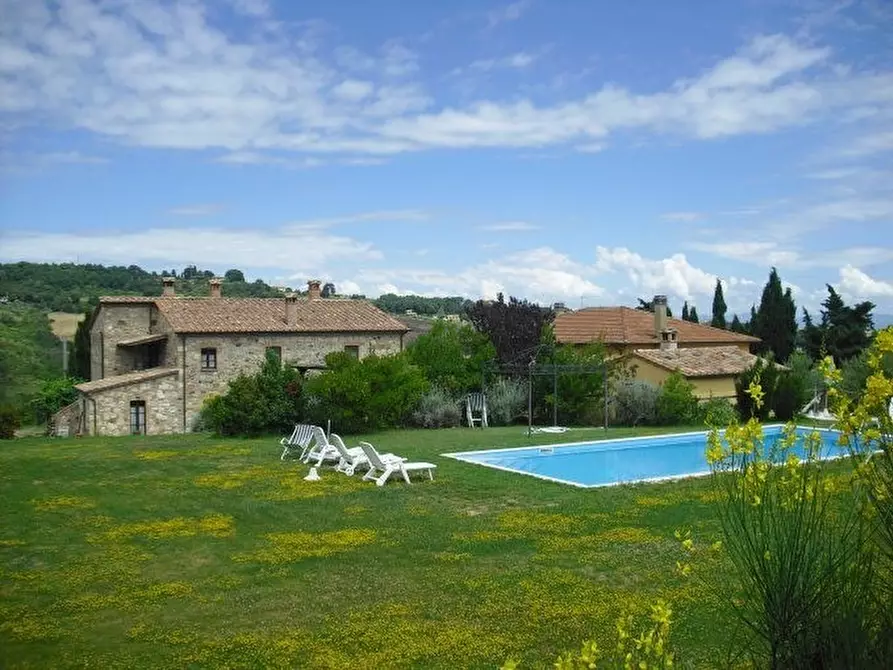 Immagine 3 di Rustico / casale in vendita  a Sarteano