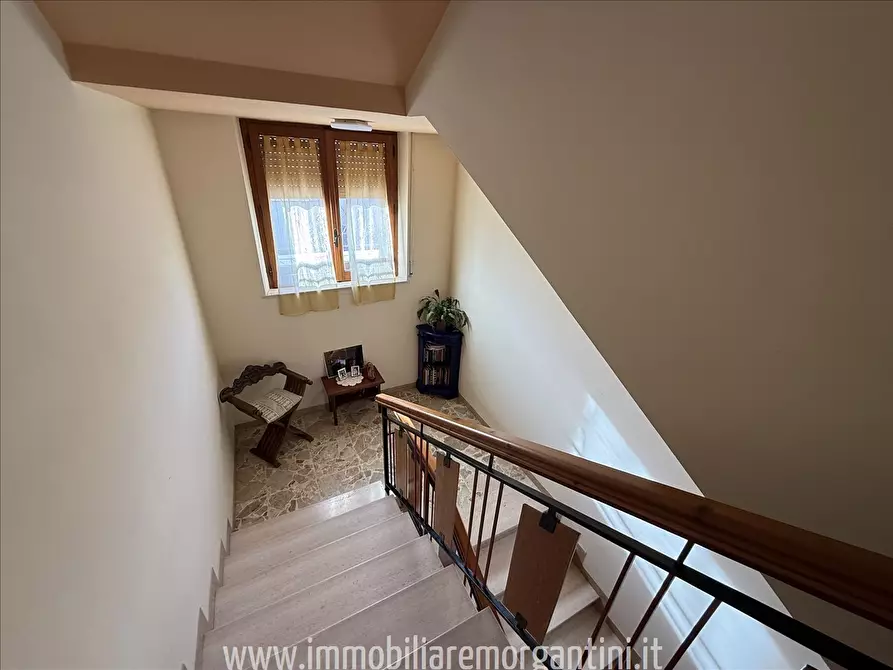 Immagine 9 di Villa in vendita  a Sarteano