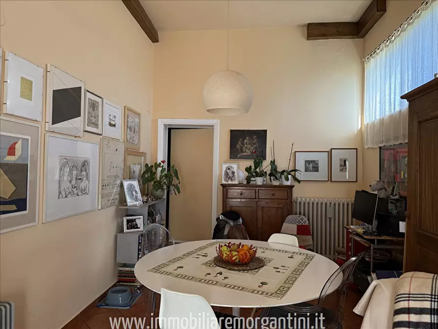 Immagine 2 di Villa in vendita  a Sarteano
