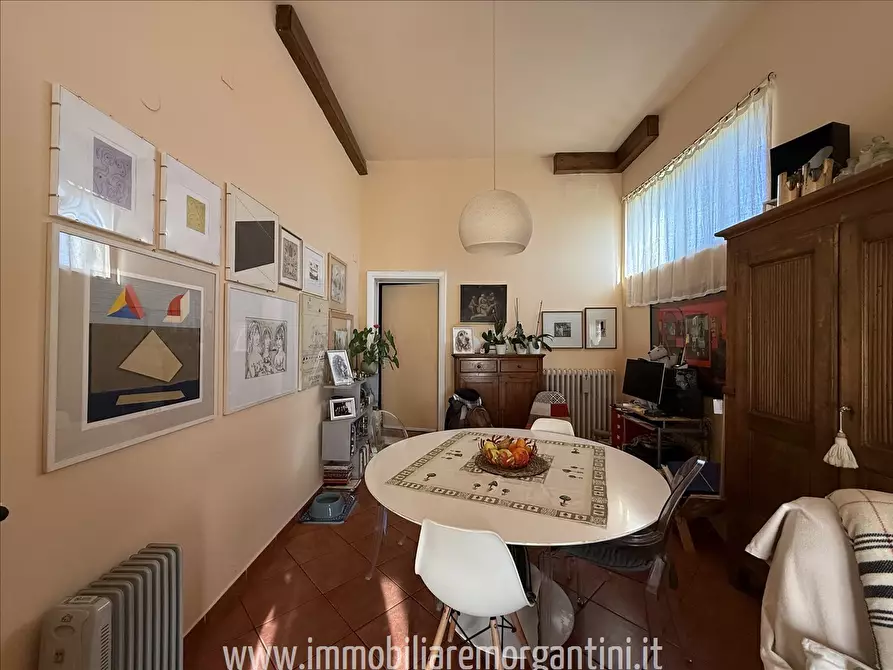 Immagine 1 di Villa in vendita  a Sarteano