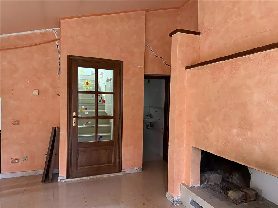 Immagine 2 di Villetta a schiera in vendita  a Sarteano