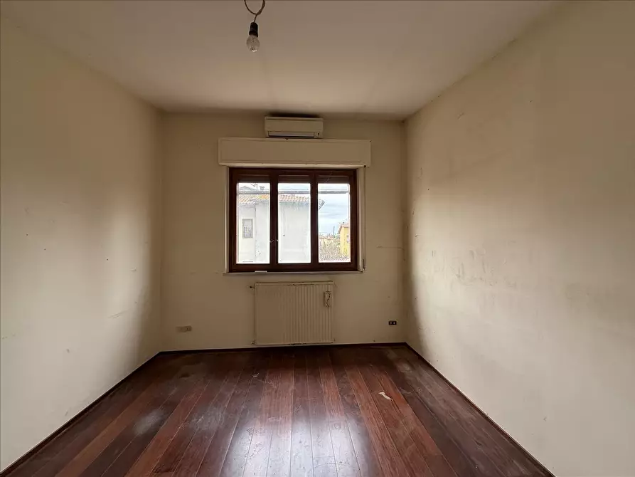 Immagine 7 di Villetta a schiera in vendita  a Sarteano