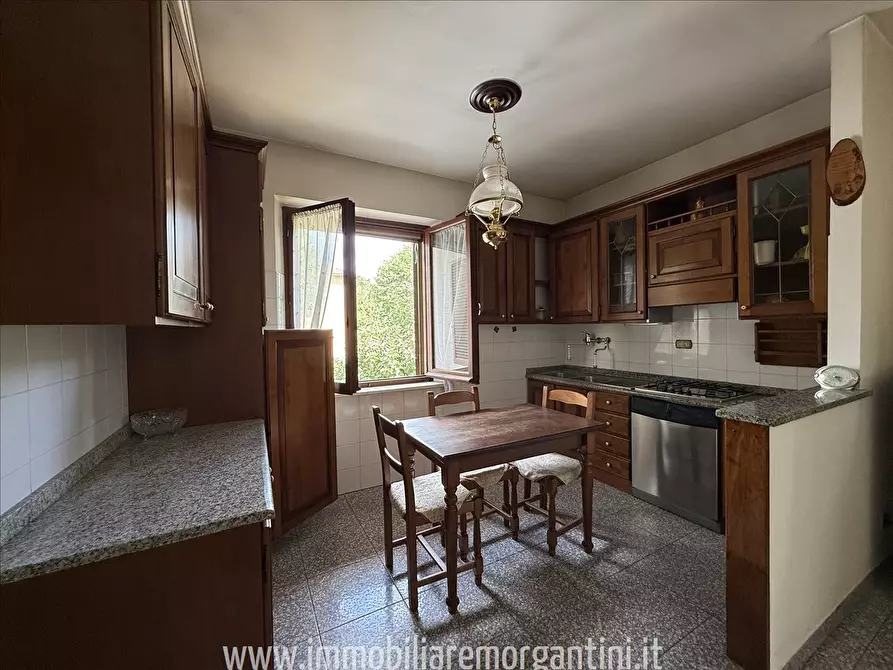 Immagine 3 di Appartamento in vendita  a Sarteano