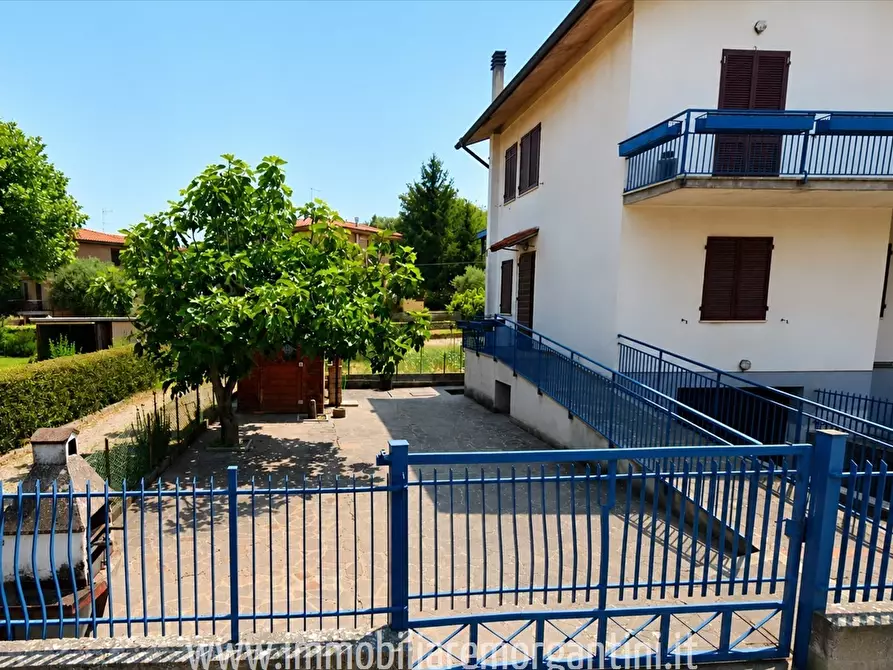 Immagine 2 di Appartamento in vendita  a Sarteano
