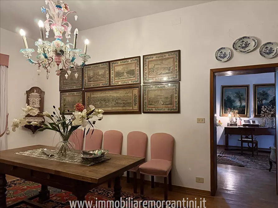 Immagine 8 di Villa in vendita  a Sarteano