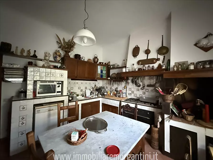 Immagine 9 di Villa in vendita  a Sarteano