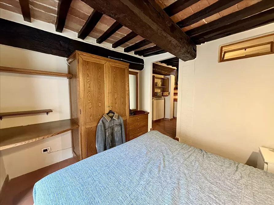 Immagine 8 di Appartamento in vendita  a Sarteano