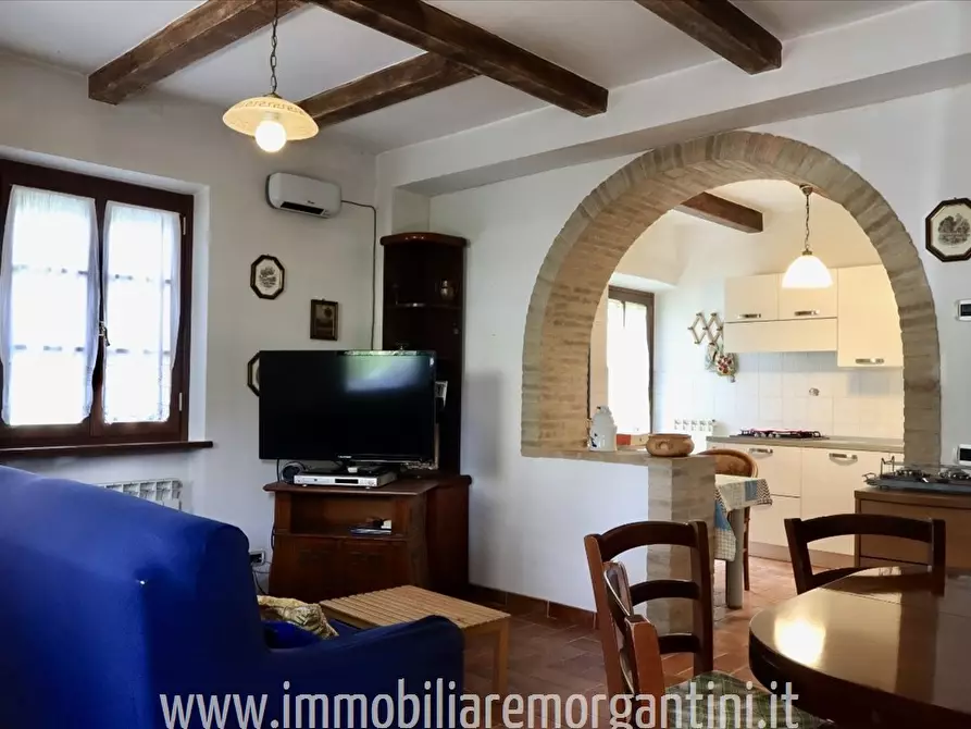 Immagine 5 di Rustico / casale in vendita  a Sarteano