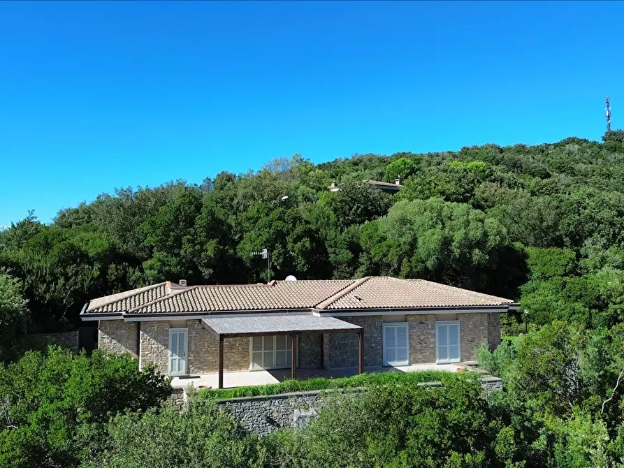 casa indipendente in vendita a Castiglione della Pescaia in zona Punta Ala