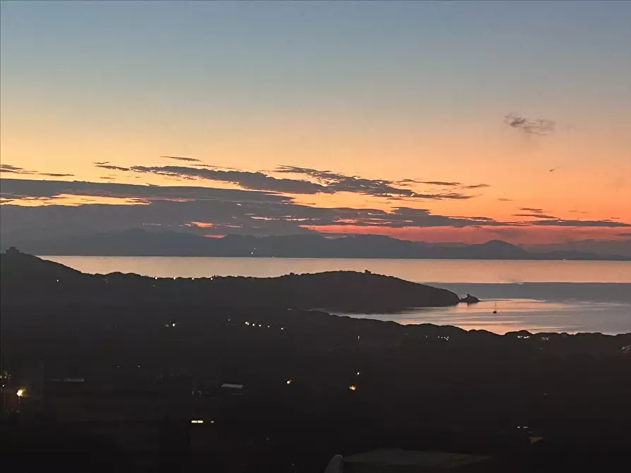 Immagine 1 di Villa in vendita  a Castiglione Della Pescaia