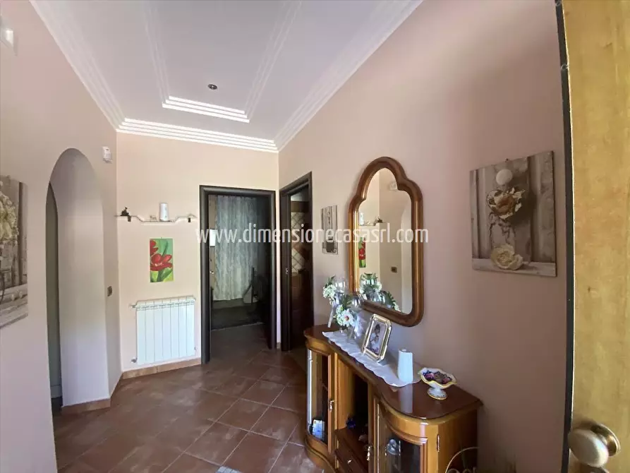 Immagine 3 di Villa in vendita  in Contrada Mendola SNC a Caltanissetta