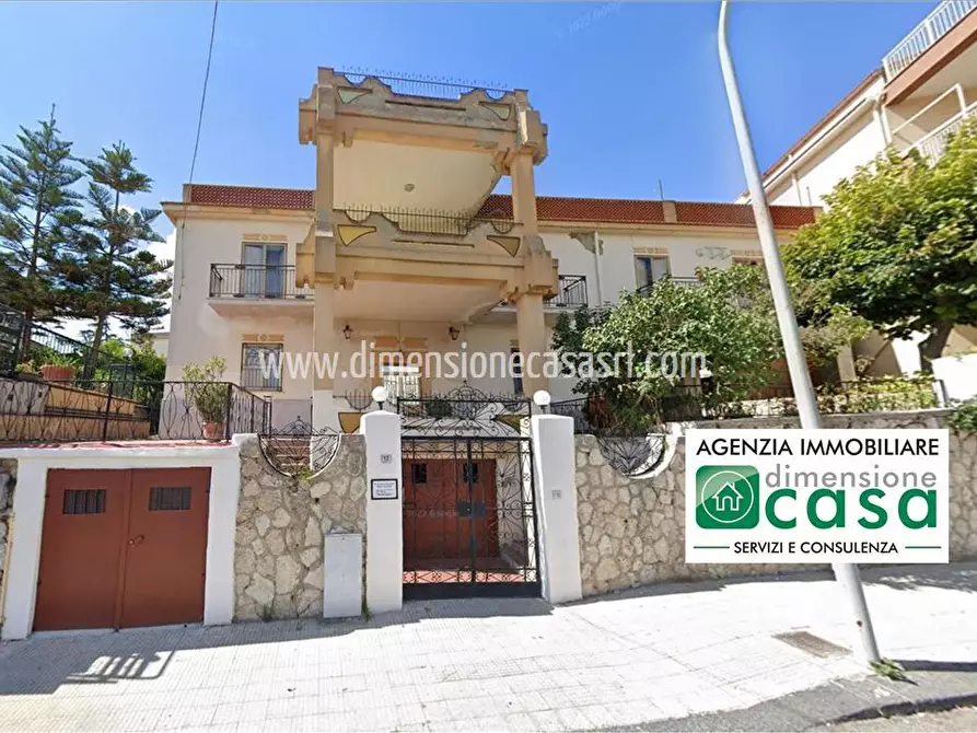 Immagine 1 di Casa indipendente in vendita  in Via Siracusa n 17 a San Cataldo