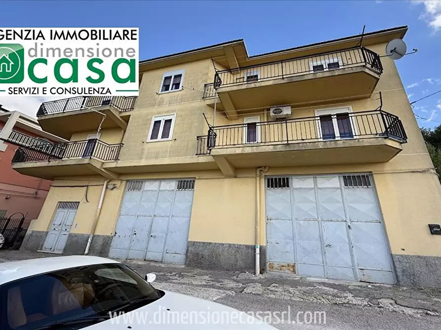 Immagine 1 di Casa indipendente in vendita  in via ruggero leoncavallo a San Cataldo