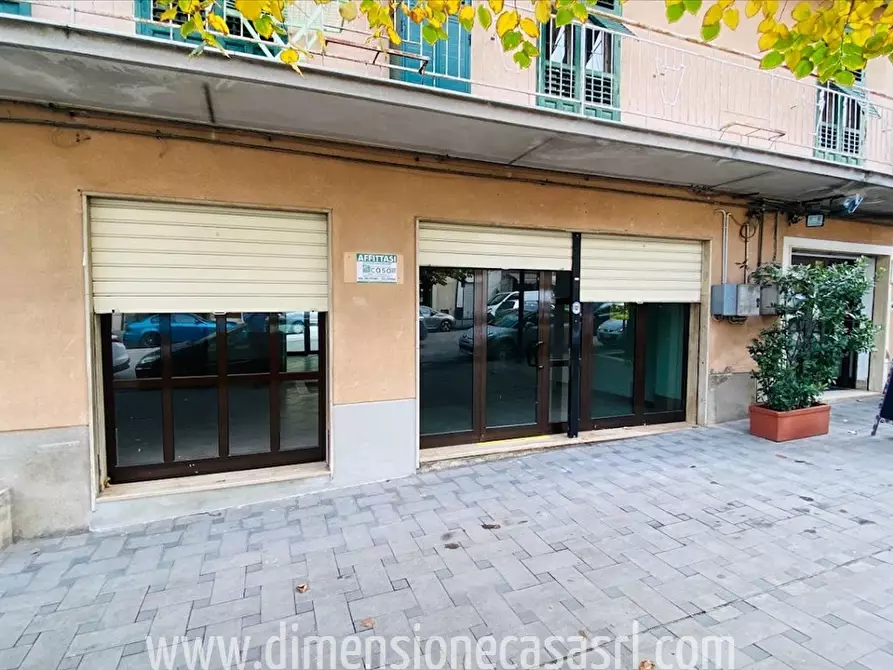 Immagine 4 di Locale commerciale in vendita  in Corso Vittorio Emanuele, 82 a San Cataldo