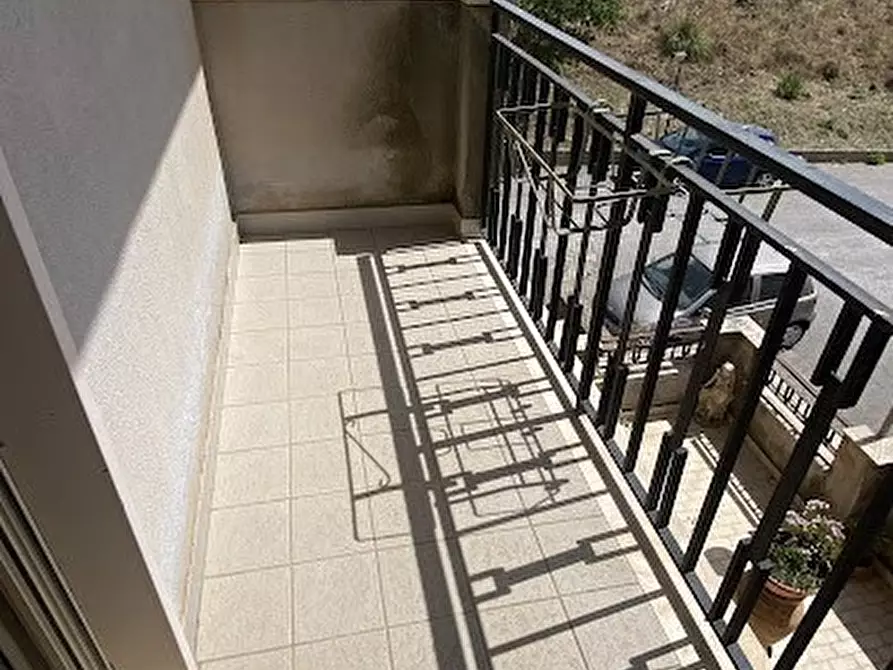 Immagine 8 di Appartamento in vendita  in viale della rinascita, 16 a San Cataldo