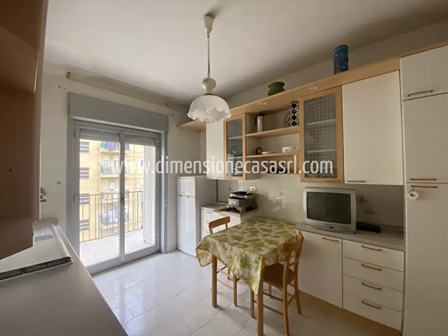 Immagine 5 di Appartamento in vendita  in Viale della Regione, 216 a Caltanissetta