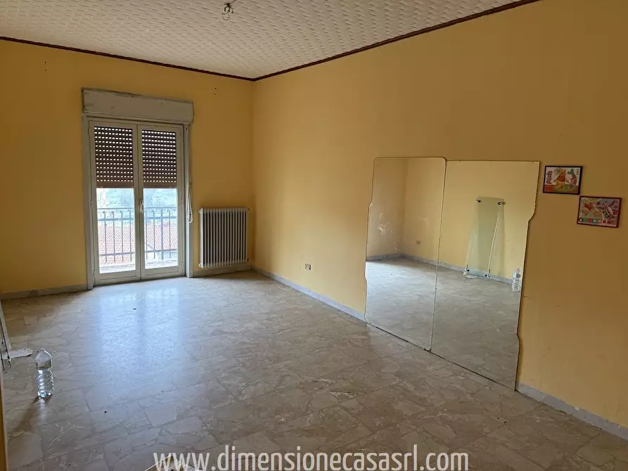 Immagine 5 di Appartamento in vendita  in Piazza Risorgimento, 9 a San Cataldo