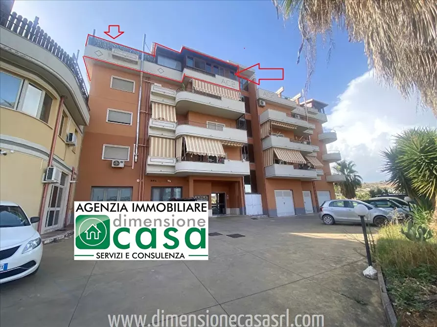 Immagine 1 di Attico in vendita  in Via Piave, 127 a San Cataldo