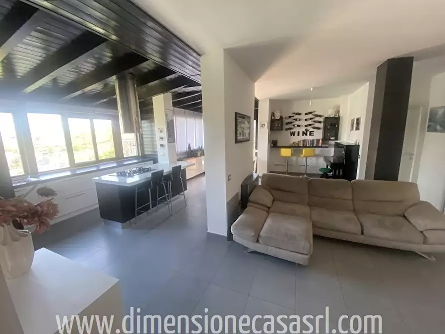 Immagine 8 di Attico in vendita  in Via Piave, 127 a San Cataldo