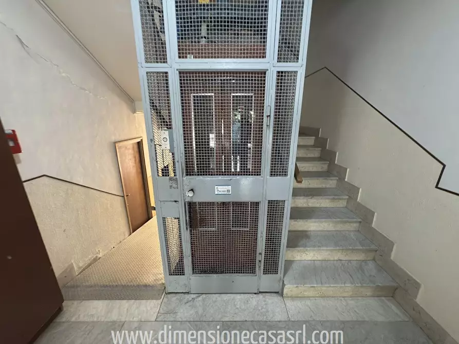 Immagine 9 di Appartamento in vendita  in Corso Sicilia, 55 a San Cataldo