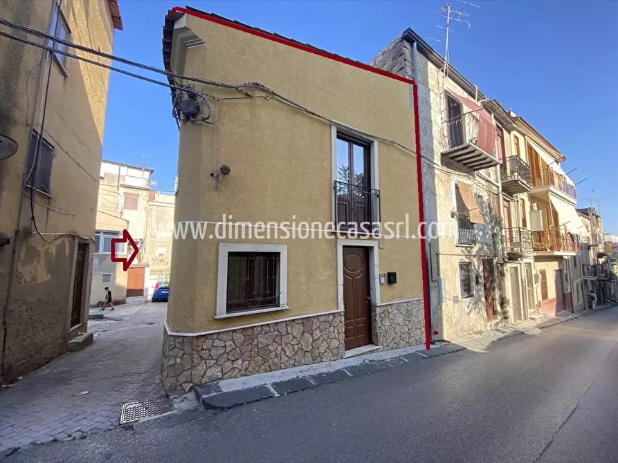 Immagine 3 di Casa indipendente in vendita  in Via Palermo, 68 a San Cataldo