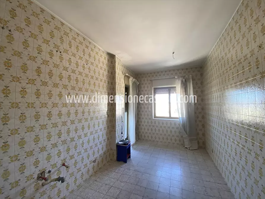 Immagine 10 di Appartamento in vendita  in Via S. Giovanni Bosco, 145 a Caltanissetta