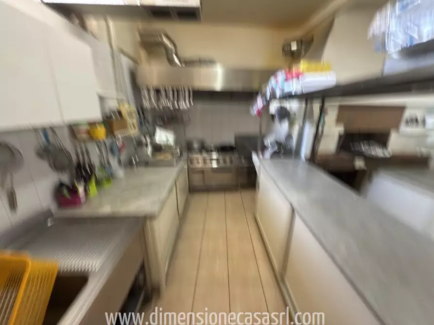 Immagine 9 di Licenza in vendita  in Via Viviano, 20 a San Cataldo