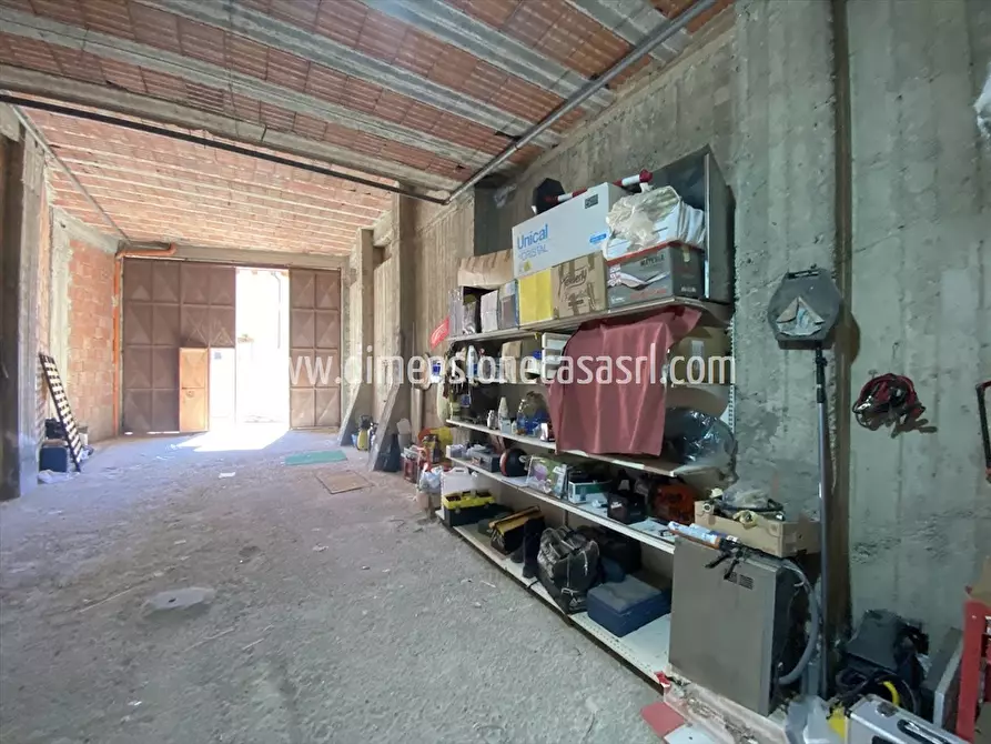 Immagine 3 di Magazzino in vendita  in Via Vincenzo Gioberti, 13 a San Cataldo