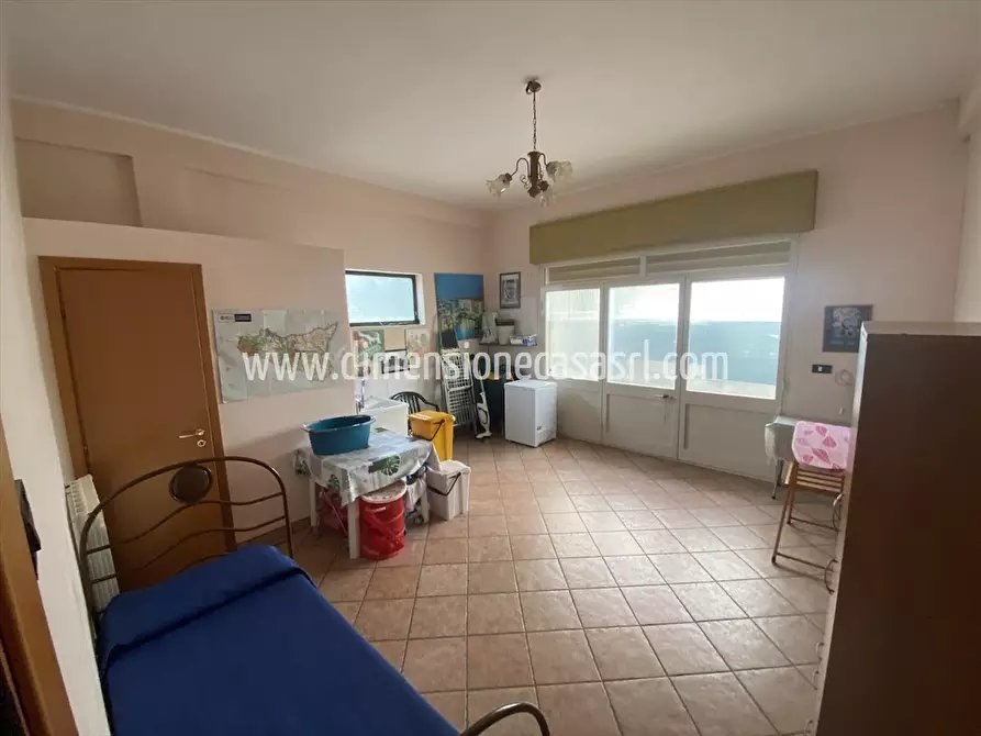 Immagine 9 di Villa in vendita  in Via Piersanti Mattarella, 10 a San Cataldo