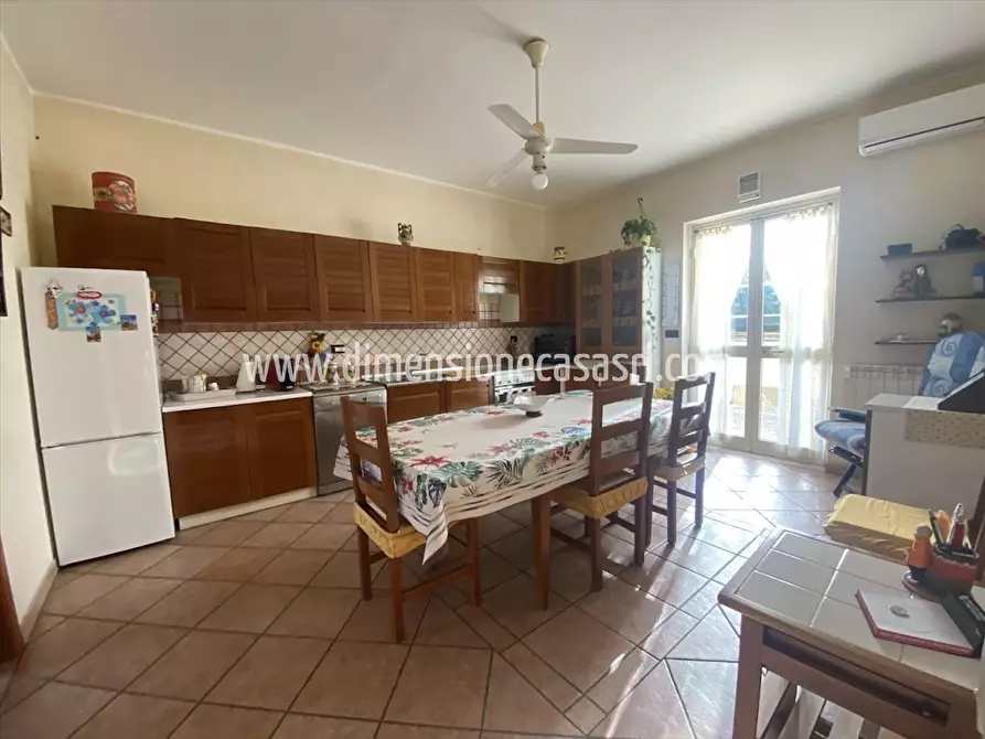 Immagine 7 di Villa in vendita  in Via Piersanti Mattarella, 10 a San Cataldo