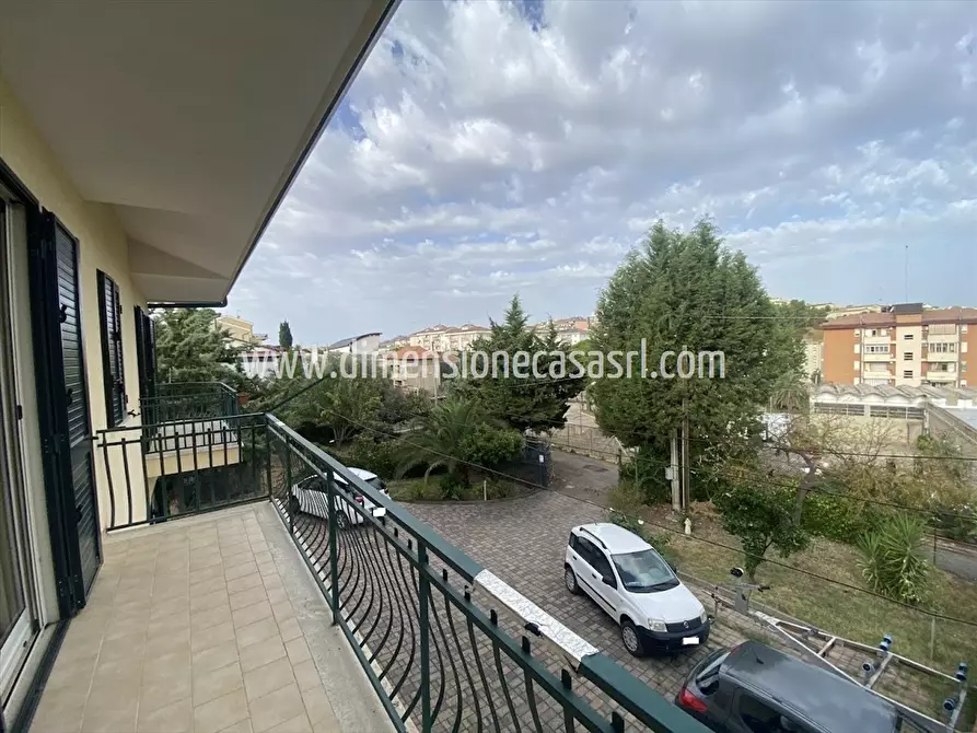 Immagine 5 di Villa in vendita  in Via Piersanti Mattarella, 10 a San Cataldo