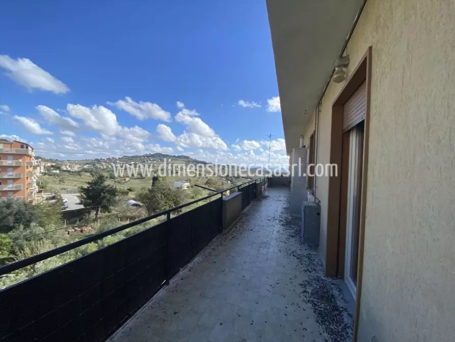 Immagine 7 di Appartamento in vendita  in Via Stazione, 37 a San Cataldo