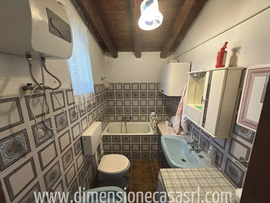 Immagine 8 di Villa in vendita  in Contrada Cusatino a Serradifalco