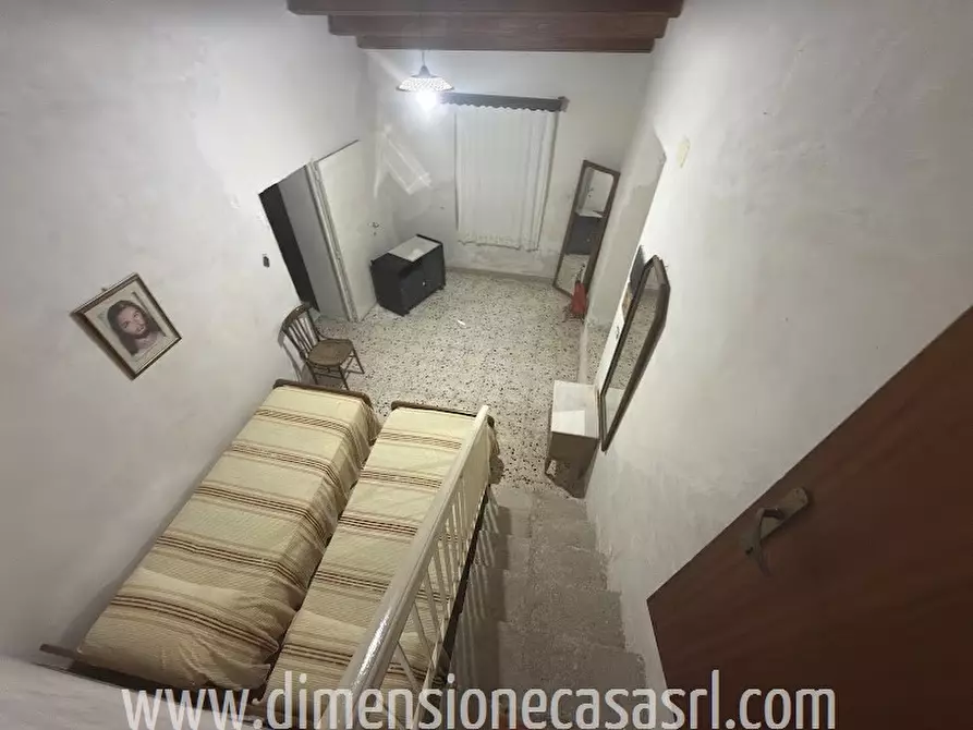 Immagine 9 di Villa in vendita  in Contrada Cusatino a Serradifalco