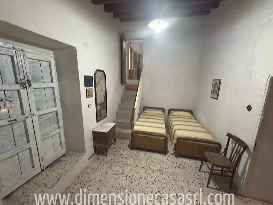 Immagine 10 di Villa in vendita  in Contrada Cusatino a Serradifalco