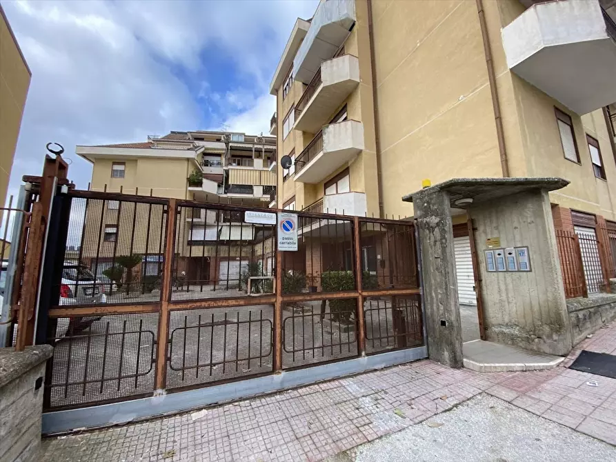 Immagine 3 di Appartamento in vendita  in Via Giuseppe Mazzini, 15 a San Cataldo