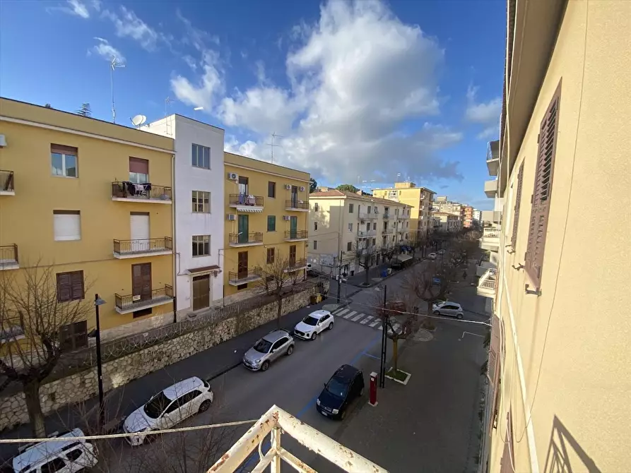Immagine 2 di Appartamento in vendita  in Corso Sicilia, 46 a San Cataldo