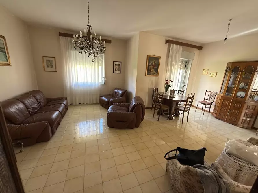 Immagine 6 di Appartamento in vendita  in Viale Indipendenza, 54 a San Cataldo