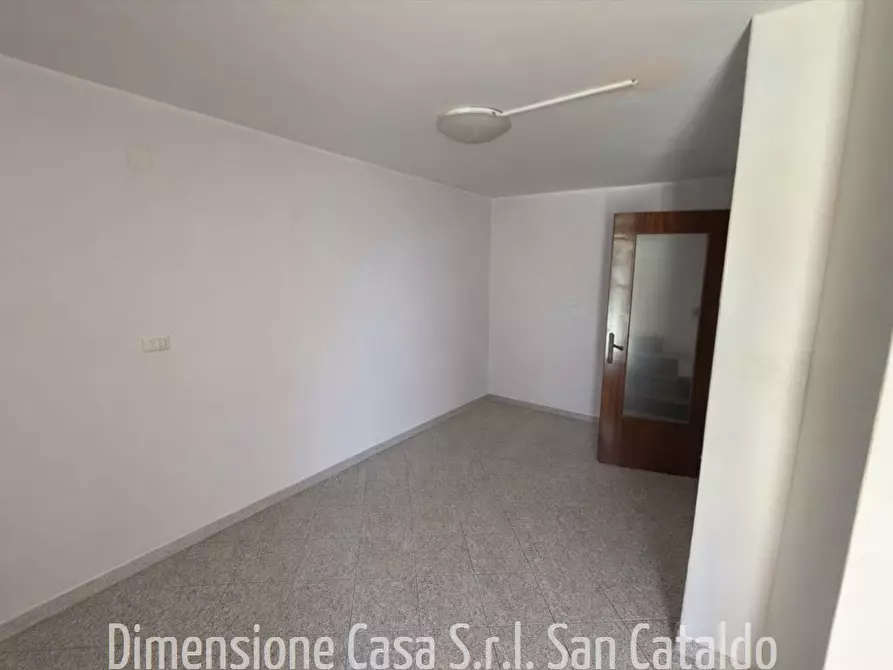 Immagine 3 di Casa indipendente in vendita  in Via S. Lucia, 78 a San Cataldo