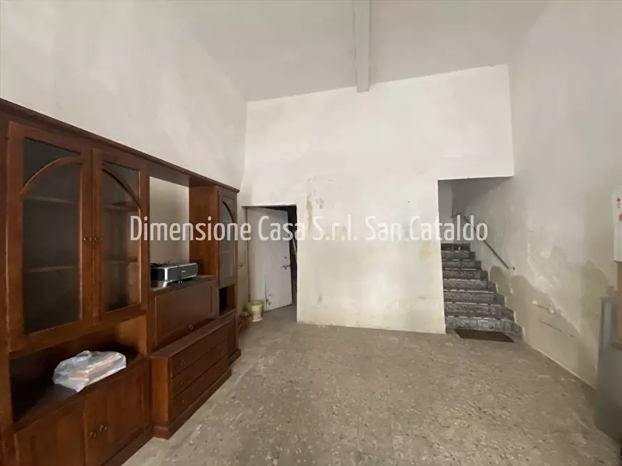 Immagine 2 di Casa indipendente in vendita  in Via Umberto, 119 a San Cataldo