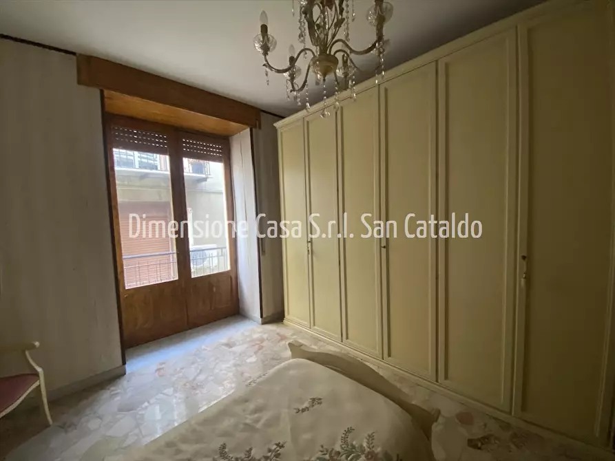 Immagine 10 di Casa indipendente in vendita  in Via Umberto, 119 a San Cataldo